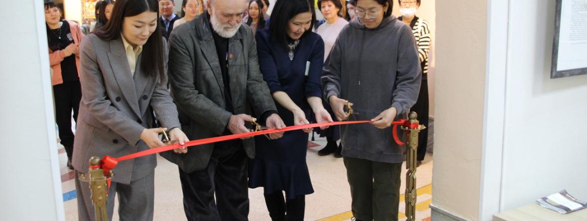 Выставка работ Союза художников Бурятии открылась в музее