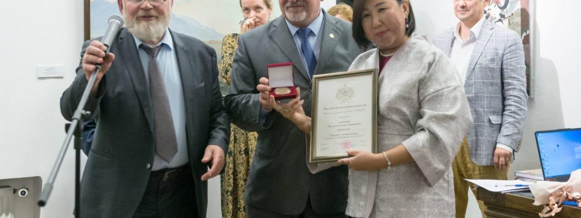 Открытие выставки в г. Москве «Художники Бурятии. Российская академия художеств»