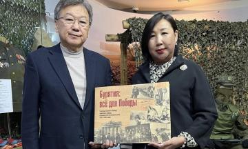 Выставку, посвященной СВО, посетил главный военный прокурор России