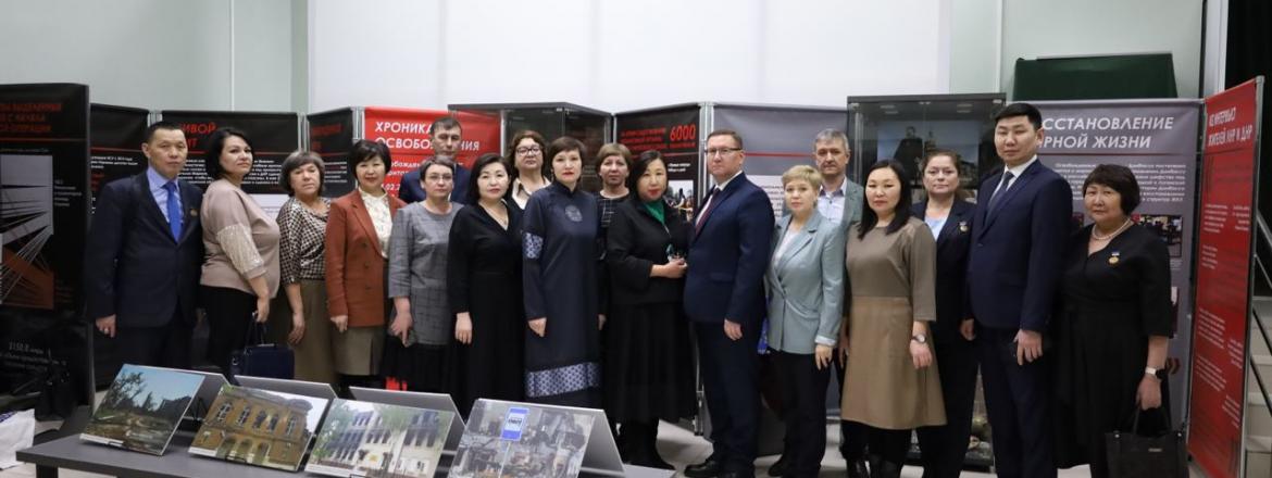 В Бурятии завершилась работа выставки «Обыкновенный нацизм»