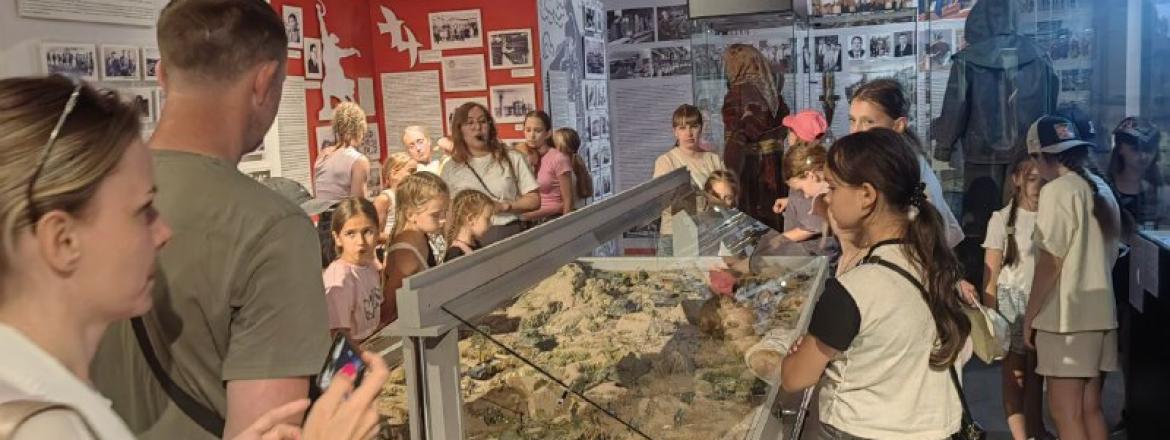 Юные гости из Приморья посетили Музей истории Бурятии!