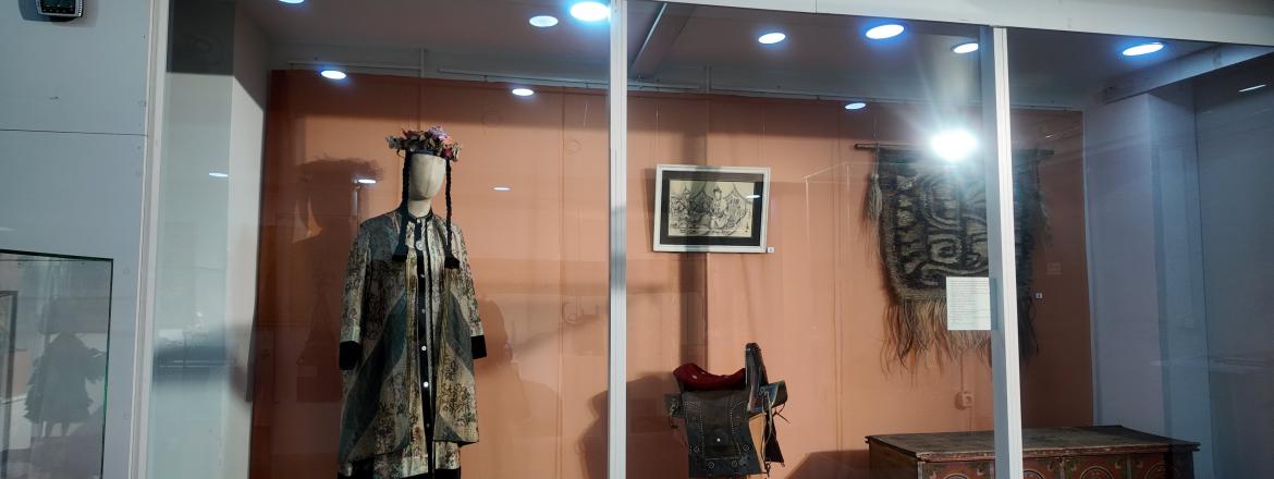 Выставка «Ульгер: сказки и грёзы. Авторские куклы семьи Намдаковых» ждёт своих гостей!